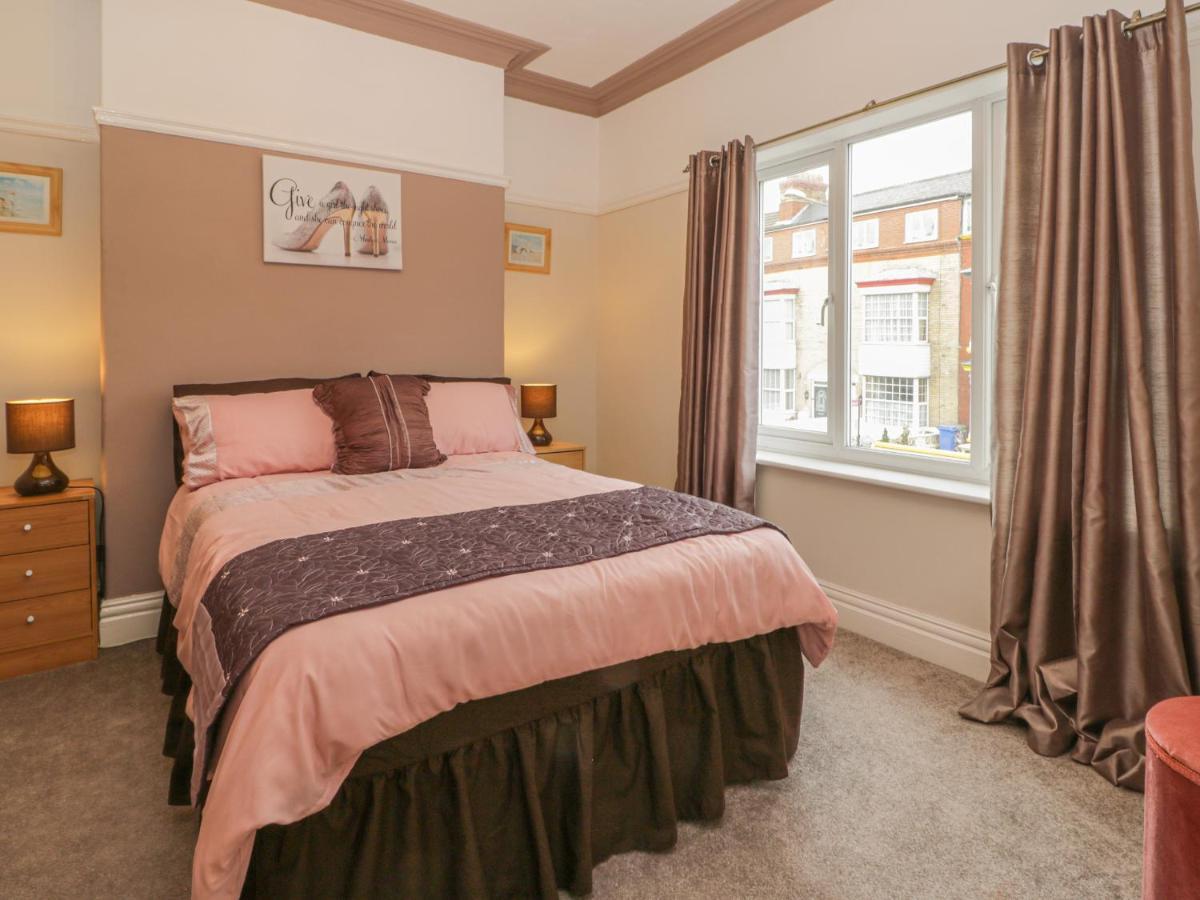 Cosy Coast Cottage Bridlington Exterior photo